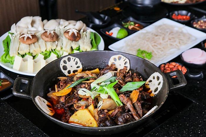 Khám phá ẩm thực đặc trưng của Hồng Kông và thưởng thức những món ăn hấp dẫn không thể bỏ qua
