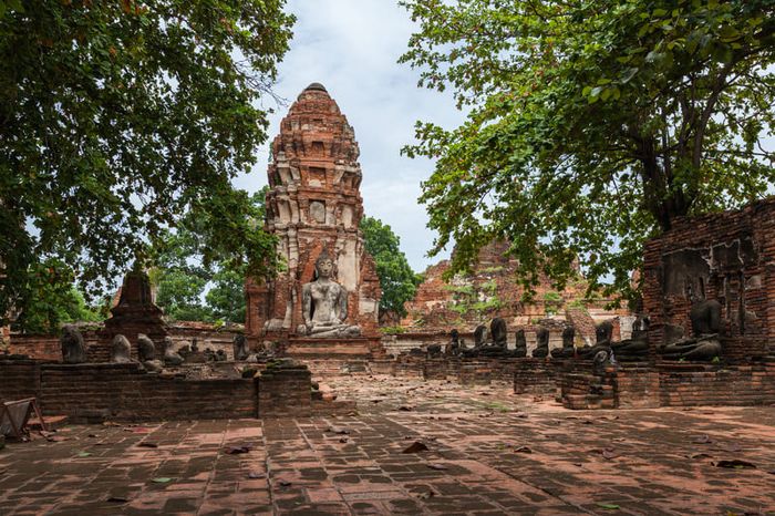 Khám phá lịch sử của Wat Mahathat tại Ayutthaya 3