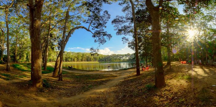 Ao Bà Om đẹp mê mẩn và bí ẩn hấp dẫn