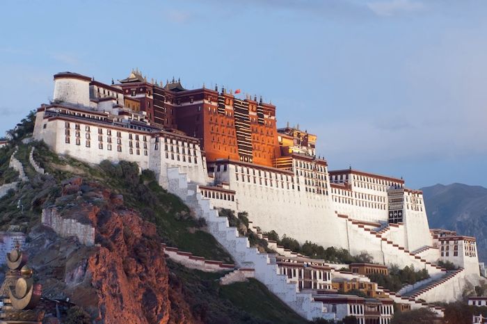 Cung điện Potala, biểu tượng văn hóa Phật giáo ở Tây Tạng 3