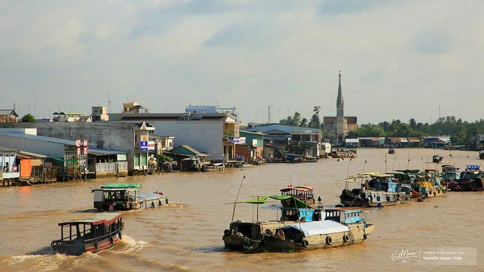 Nguyễn Thanh Tuấn tiếp tục hành trình review Tiền Giang lần thứ mười hai