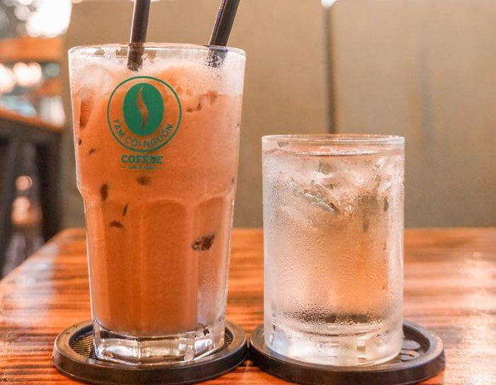 Khám phá không gian lãng mạn của Tâm Cội Nguồn Coffee