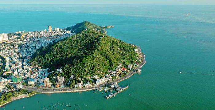 Núi Lớn Vũng Tàu - Điểm nhấn xanh mướt giữa thành phố biển 2