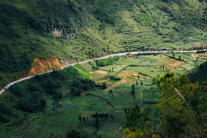 Khám phá những bản làng Hà Giang cùng với hội cạ cứng số 8