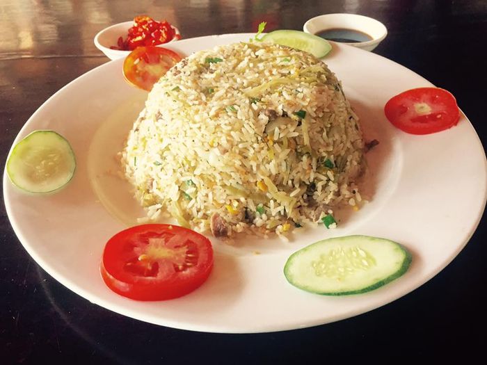 Trở về với không gian quê sông nước tại nhà hàng Sông Rạch Hào 6