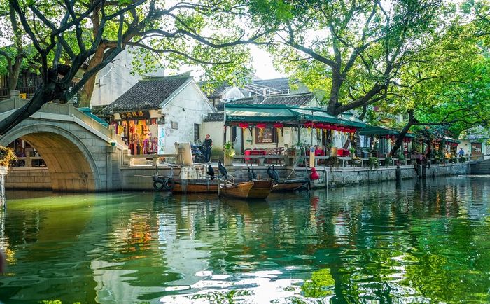 Lạc trong vẻ đẹp của Tô Châu bên bờ sông Dương Tử.