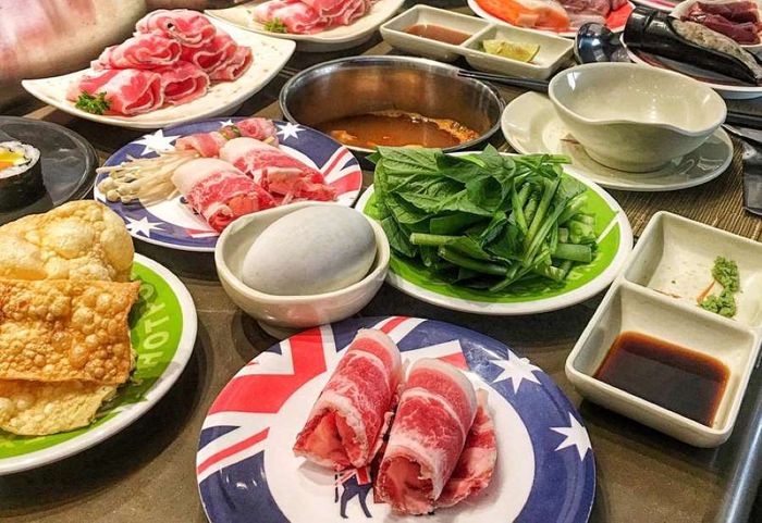 Hãy đến Kichi Kichi Vĩnh Long để trải nghiệm dịch vụ buffet lẩu nổi tiếng