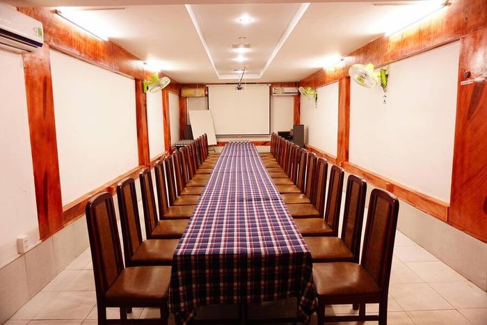 Check in Robusta Koi Garden, quán cafe có hồ cá Koi đẹp mê ly 9
