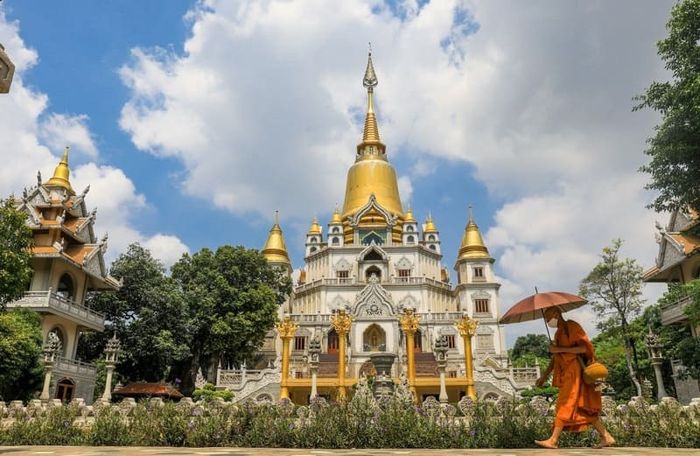 Chùa Bửu Long, điểm hội tụ của kiến trúc ấn tượng ở phía Đông thành phố 9