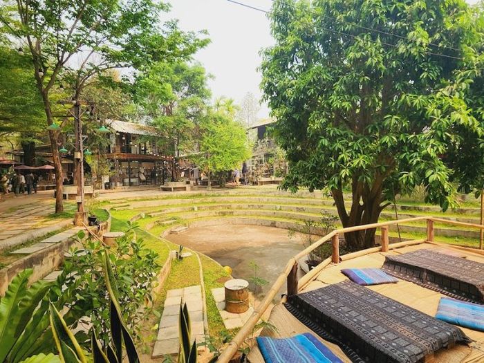 Lạc lối trong làng Baan Kang Wat thơ mộng ở Chiang Mai 5