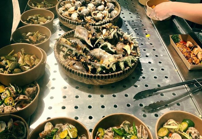 Lưu ngay top 7 quán buffet ốc Sài Gòn thơm ngon trứ danh 8