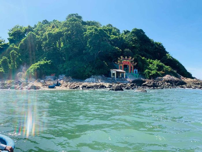 Khám phá Hòn Bà Vũng Tàu - Con đường bí ẩn giữa biển huyền bí và lôi cuốn