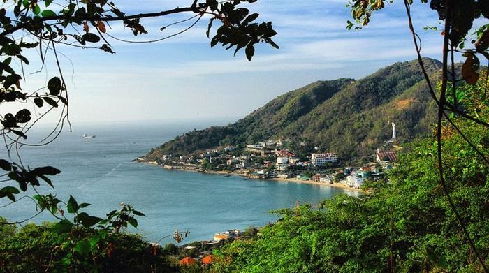 Bãi Dâu Vũng Tàu - Một điểm dừng chân hoang sơ nhưng lại để lại ấn tượng sâu đậm trong lòng nhiều người.