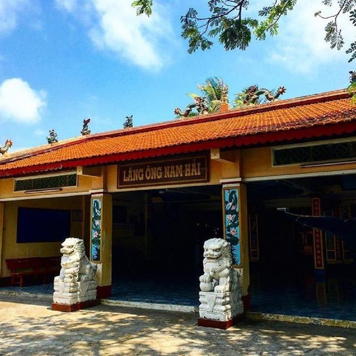 Đình Thần Thắng Tam - Điểm du lịch văn hóa tâm linh khi đến Vũng Tàu 6