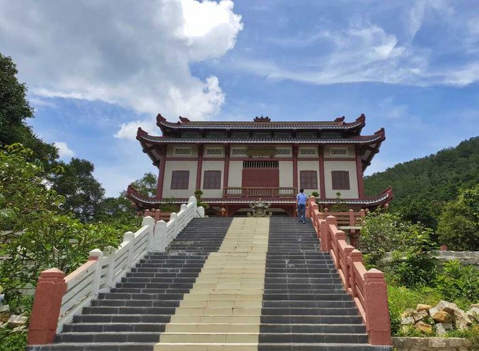Linh Sơn Bửu Thiền Tự (Chùa núi Thị Vải) - Một ngôi chùa kiến trúc Nhật Bản đẹp mê hồn tại Vũng Tàu 5
