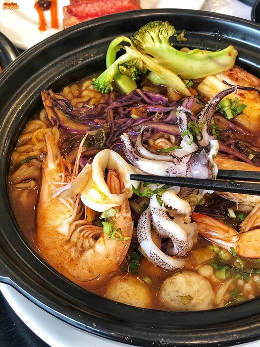 Top 7 nhà hàng mì cay tại Vĩnh Long với chất lượng và giá cả phải chăng