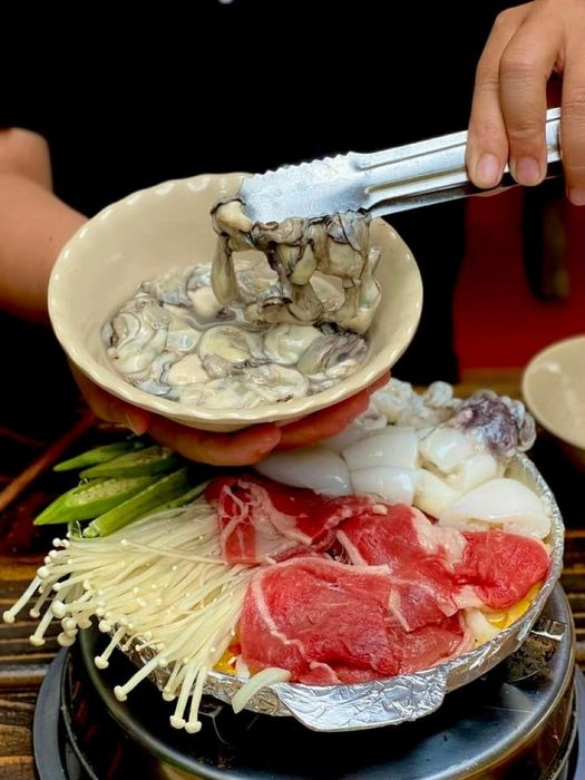 Ăn tại Bò Hàu Sốt ZoZo Vĩnh Long, bạn sẽ không muốn rời đi.