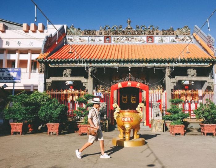 Cùng Mytour.vn khám phá chuyến đi cầm nửa triệu đi hết Vĩnh Long trong 2 ngày 1 đêm.