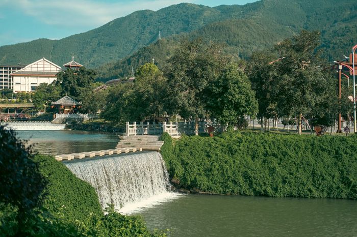 Khám phá Di Lặc Trung Quốc, thành phố yên bình của tỉnh Vân Nam 5