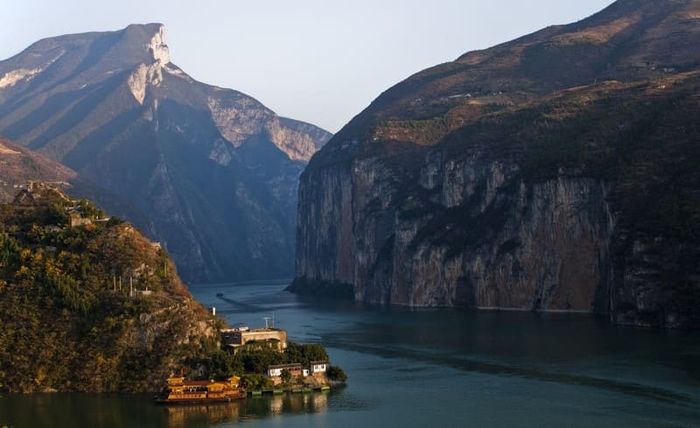 Trùng Khánh, 'thành phố sương mù', với hệ thống giao thông hàng đầu thế giới.