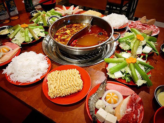 Top 8 quán lẩu ngon ở Vĩnh Long với hương vị thơm ngon khó cưỡng 5