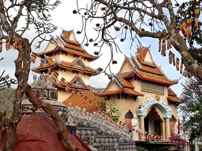 Chùa Hộ Pháp Vũng Tàu - nơi linh thiêng nhất của thành phố biển