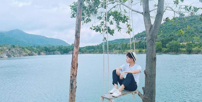 Hồ Đá Xanh Vũng Tàu: Nơi sống ảo thu hút vạn người mê 6