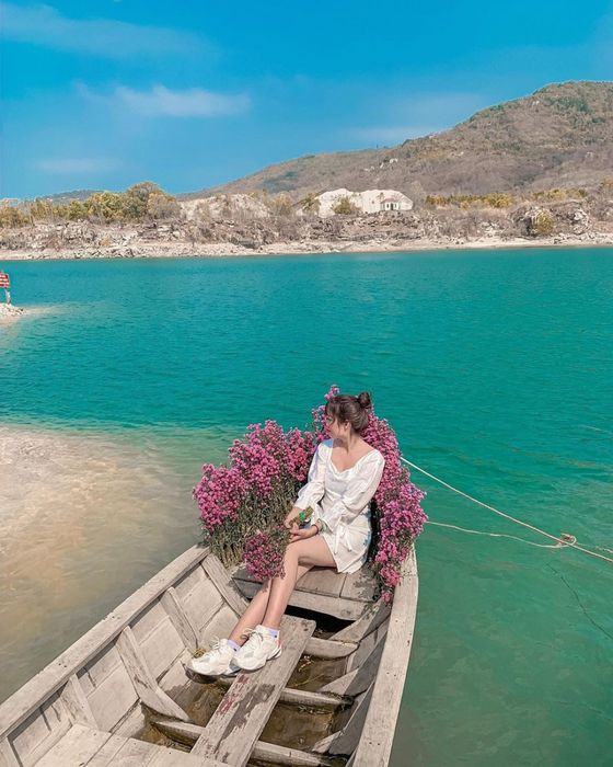 Hồ Đá Xanh Vũng Tàu: Nơi sống ảo thu hút vạn người mê 5