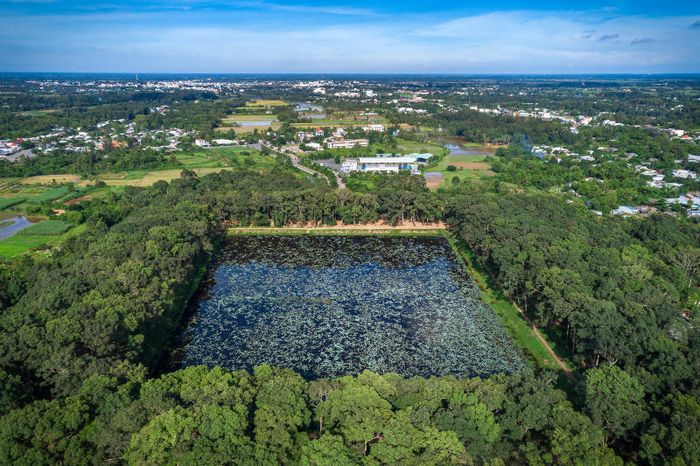 Ao Bà Om đẹp mê mẩn và bí ẩn hấp dẫn