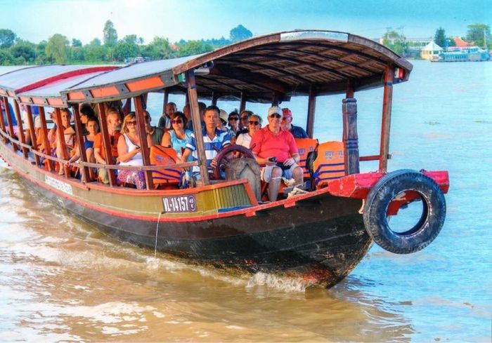 Xem xét các phương tiện di chuyển đến Vĩnh Long một cách an toàn và nhanh chóng nhất