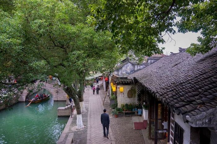 Giang Tô là nơi bạn có thể trải nghiệm văn hóa sông nước đậm đà.