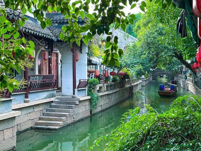 Giang Tô là nơi bạn có thể trải nghiệm văn hóa sông nước đặc sắc.