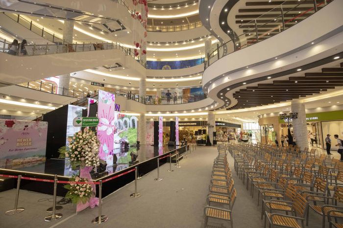 AEON MALL Tân Phú, điểm mua sắm, vui chơi sầm uất ở Sài Gòn 4