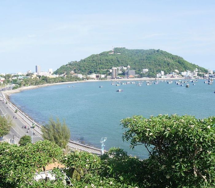Khám phá Vũng Tàu 30/4 và 1/5: Top 10 điểm thư giãn đầy quên lối về 2