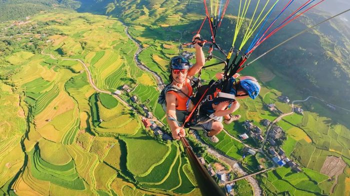 Bay lượn trên Mù Cang Chải, trải nghiệm đáng giá trong khoảnh khắc mùa vàng 4