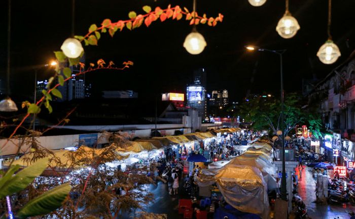 Khám phá 6 khu chợ đêm Sài Gòn, khám phá thành phố không ngủ 4