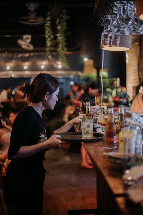 Chiêm ngưỡng Sài Gòn về đêm từ Trăng Non Rooftop
