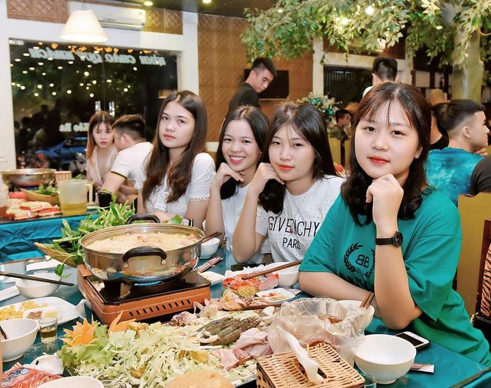 Điểm đến lý tưởng cho khoảnh khắc thưởng thức ẩm thực tại Nhà hàng Thắng Vịt 21