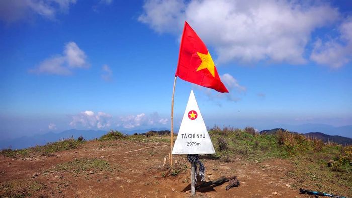 Lịch trình trekking Tà Chì Nhù - Một trải nghiệm đáng giá dù vất vả
