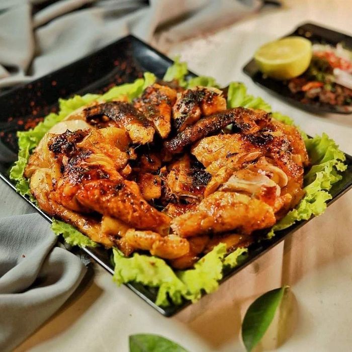 Khám phá nhà hàng Pubu Foods & Drinks Yên Bái 7