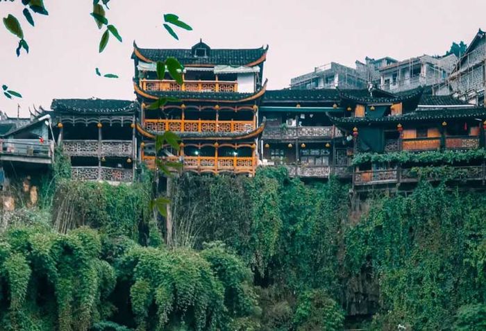 Khám phá Phù Dung trấn, một khu cổ có niên đại hơn 2000 năm ở Trung Quốc.