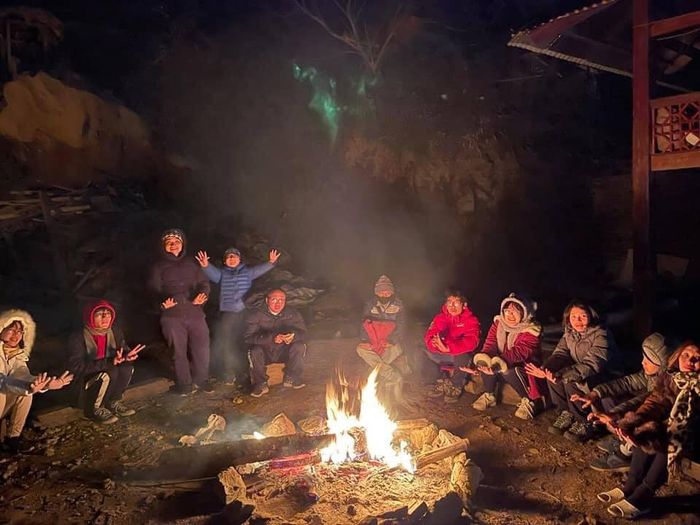 Đánh giá Tà Xùa - Hành trình theo bóng mặt trời của chàng trai sinh năm 90 (phần 9)