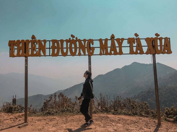 Lịch trình linh hoạt cho chuyến đi Tà Xùa 2N1Đ bằng xe máy sẽ khiến bạn nhẹ nhàng hơn trong mỗi bước chân