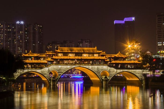 Khám phá Thành Đô và tận hưởng bức tranh văn hóa Trung Hoa đầy màu sắc
