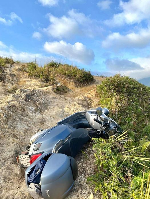 Đánh giá hành trình chinh phục lưng khủng long Tà Xùa cùng Vespa GTV 15