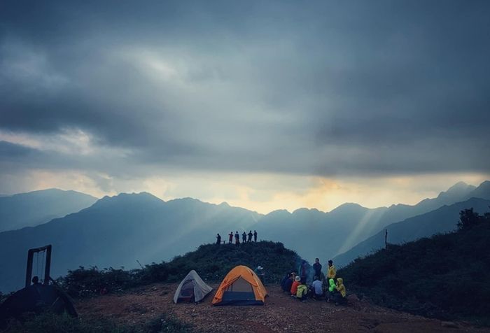 Chương trình trekking Tà Chì Nhù 3 ngày 2 đêm - Đỉnh núi cao thứ 7 Việt Nam