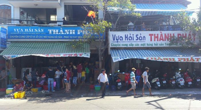 Quán Hải Sản Thành Phát - Điểm đến lý tưởng cho những buổi tiệc hải sản đặc biệt