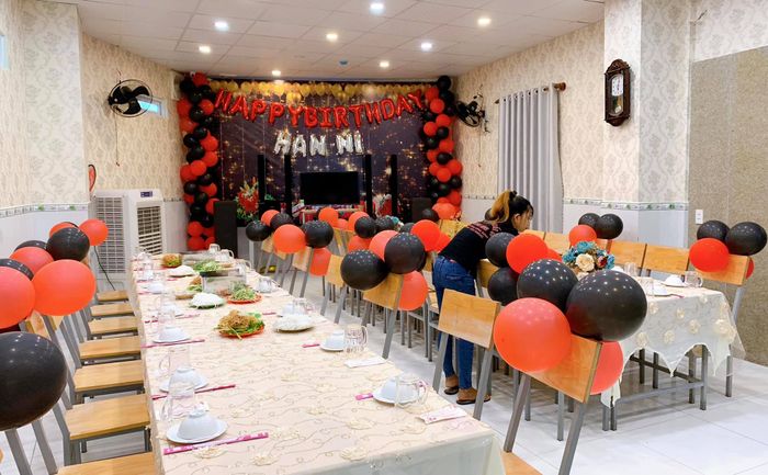 Lẩu cá đuối Hoàng Minh - Trương Công Định: Một đặc sản bình dân nổi tiếng ở Vũng Tàu