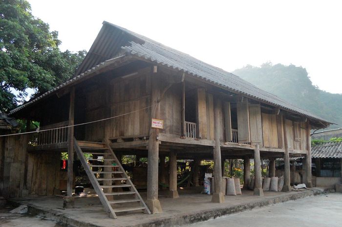 Khám phá vẻ đẹp văn hóa Thái ở Bản Hốc Yên Bái 2