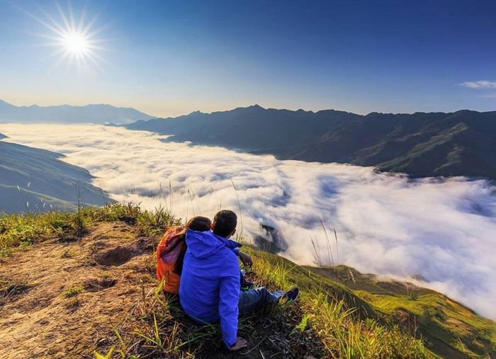 Ghim ngay Kinh nghiệm trekking Tà Xùa - Yên Bái cho những đồng đội đam mê phượt 7